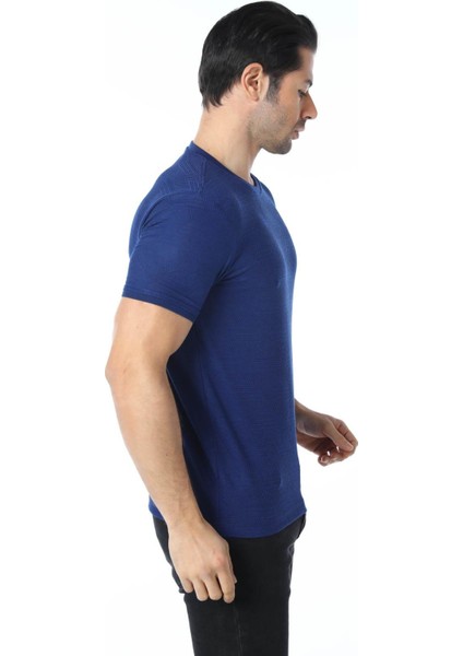 Jakarlı Bisiklet Yaka T-Shirt