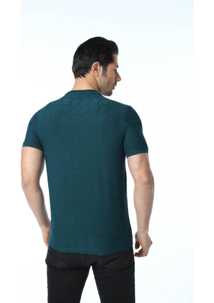 Jakarlı Bisiklet Yaka T-Shirt
