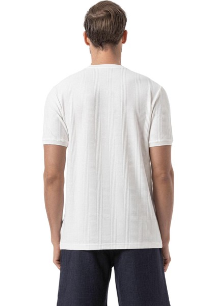 Jakarlı Bisiklet Yaka T-Shirt