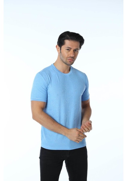 Jakarlı Bisiklet Yaka T-Shirt