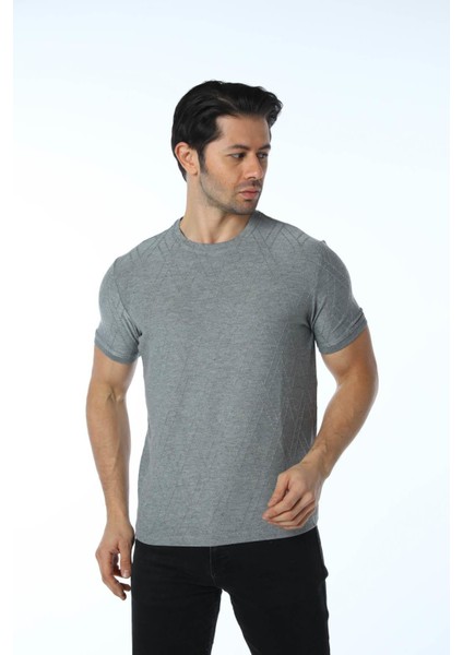 Jakarlı Bisiklet Yaka T-Shirt