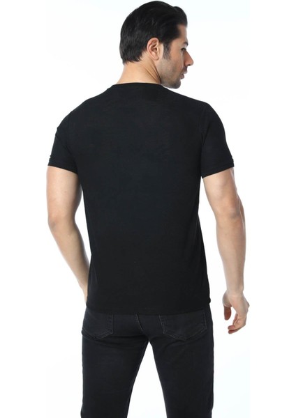 Jakarlı Bisiklet Yaka T-Shirt