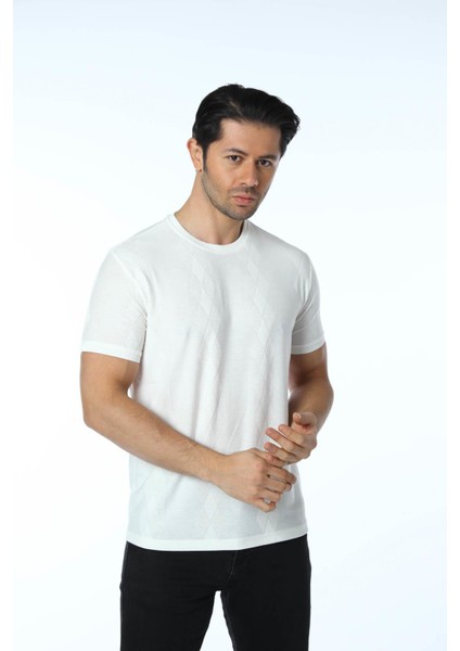 Jakarlı Bisiklet Yaka T-Shirt