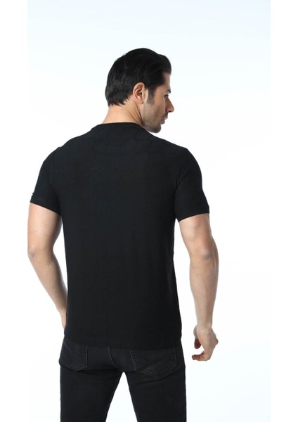 Jakarlı Bisiklet Yaka T-Shirt
