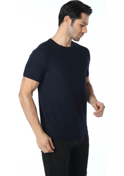 Jakarlı Bisiklet Yaka T-Shirt