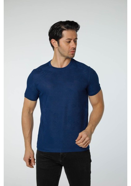 Jakarlı Bisiklet Yaka T-Shirt