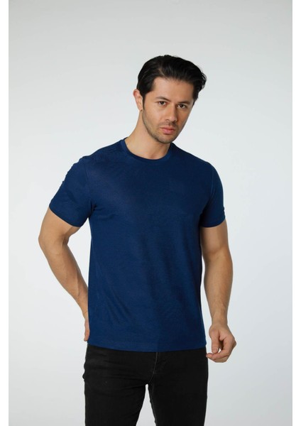 Jakarlı Bisiklet Yaka T-Shirt