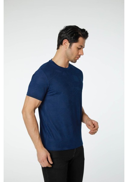 Jakarlı Bisiklet Yaka T-Shirt