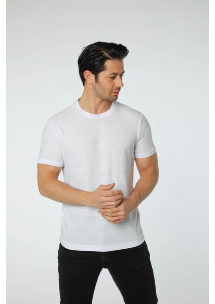Jakarlı Bisiklet Yaka T-Shirt