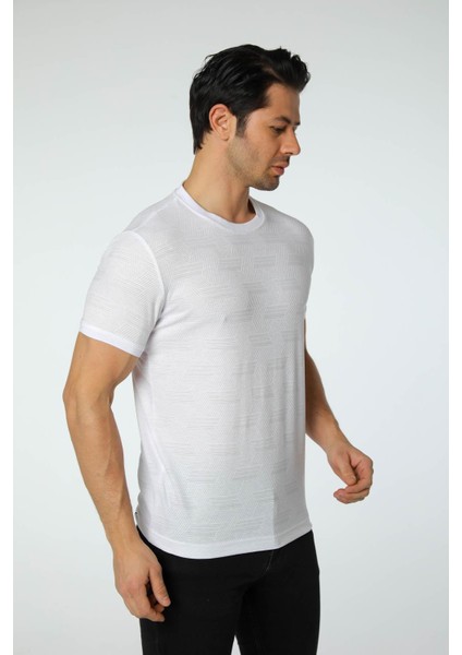 Jakarlı Bisiklet Yaka T-Shirt