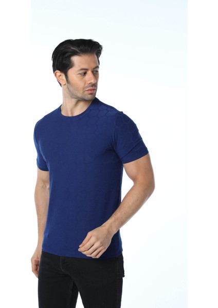 Jakarlı Bisiklet Yaka T-Shirt