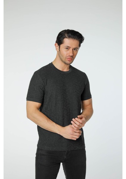 Jakarlı Bisiklet Yaka T-Shirt