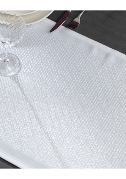 Bourdon Runner