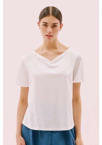 Kayık V Yaka Kısa Kol T-Shirt Beyaz Y2523813_002 modelleri