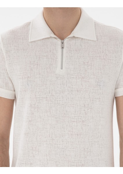 Erkek Ekru Slim Fit Tişört 50302586-VR019