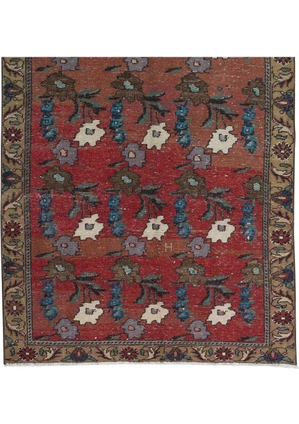 117 x 255 cm Kırmızı ve Bej Eski El Yapımı Çiçek Desenli Halı