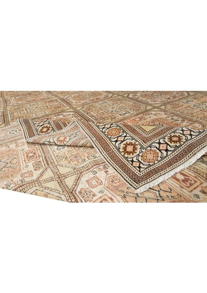 265 x 390 cm El Düğümlü Eski Kayseri Büyük Yün Halı, Geometrik Tasarım ve Kabile Desenli modelleri