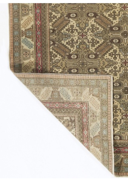 150 x 217 cm El Yapımı Türk Uşak Halısı, Eski El Yapımı Alan Halısı