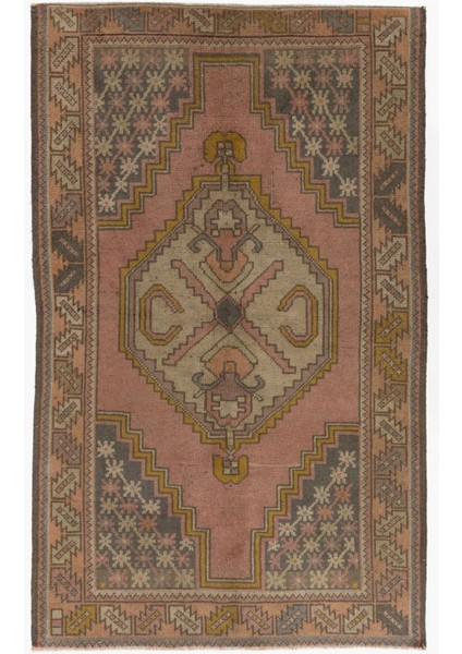 115 x 187 cm El Yapımı Eski Türk Köy Halısı, El Düğümlü Alan Halısı