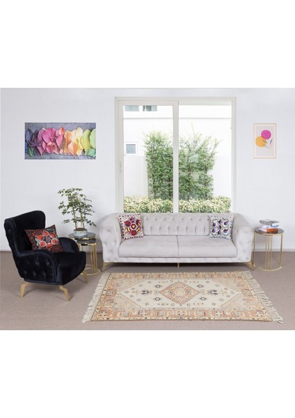 160 x 210 cm Geometrik Madalyon Desenli Otantik El Yapımı Anadolu Halısı, Yün
