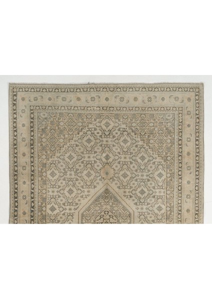 164 x 234 cm Nötr Renklerde El Düğümlü Eski Anadolu Uşak Halısı, El Yapımı Oturma Odası Halısı