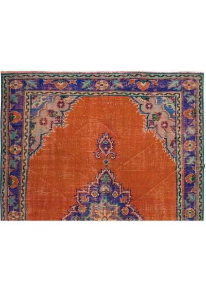 165 x 240 cm Turuncu, Mor, Mavi ve Yeşil Renkli Madalyon Desen El Yapımı Anadolu'dan Eski Halı fırsatları