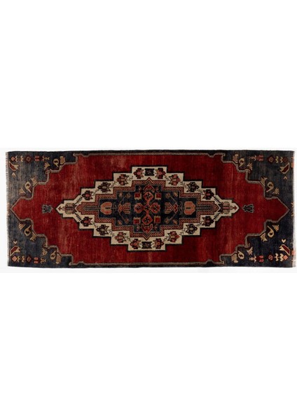 114 x 270 cm Kırmızı ve Lacivert Renkli Eski El Dokuma Yünlü Halı, 1960 Civarı