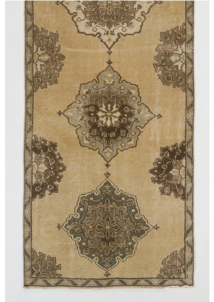 111 x 350 cm Eski Orta Anadolu Uşak Yolluk Halısı. 20.yüzyıl Ortası El Dokuma Yün Halı