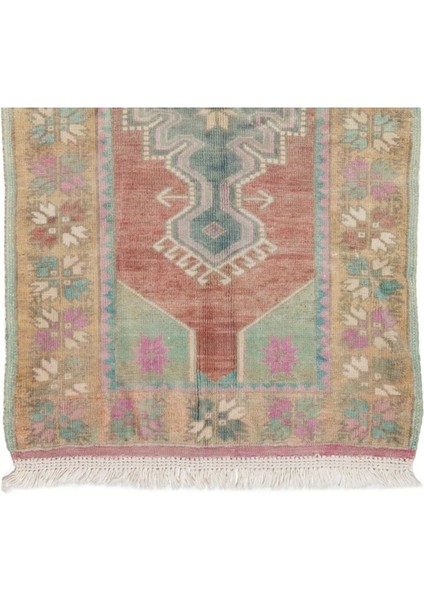 85 x 140 cm Yumuşak Kırmızı, Yeşil, Pembe, Mor Renklerde Eski Türk Dağılım Halısı