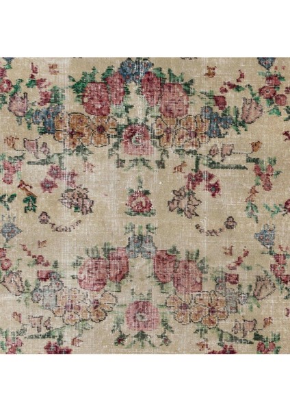 115 x 205 cm Kırmızı ve Fildişi Düşük Yün Tüylü Eski El Yapımı Türk Çiçek Desenli Halı