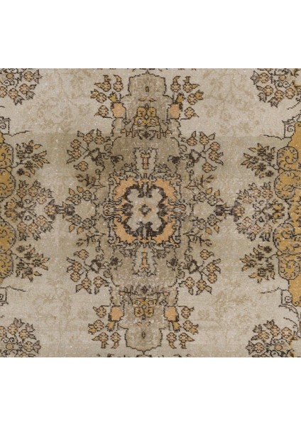 203 x 322 cm Açık Gri, Kahverengi, Pas ve Bej Renklerinde Ince Eski El Yapımı Türk Halısı.