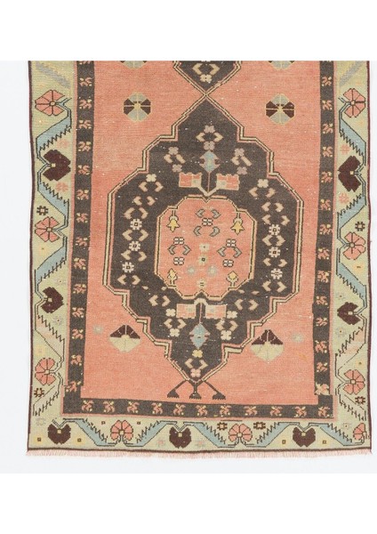 123 x 292 cm El-Düğümlü Eski Halı. Türkiye'den Geleneksel Yün Halı. 1960'LARDA Yapılmıştır modelleri