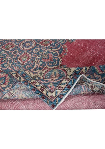 237 x 320 cm Kırmızı ve Lacivert El Yapımı Eski Anadolu Bölge Halısı Türünün Tek Örneği