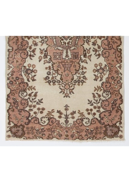 117 x 203 cm Bej ve Kırmızı Renklerde Eski Bahçe Tasarımı Çiçekli Isparta Halı