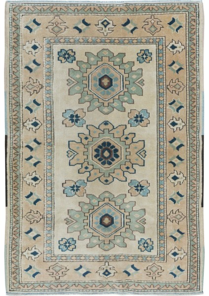 122 x 177 cm Eski Türk Yünü Madalyonlu Geleneksel Halı, El Yapımı Köy Halısı