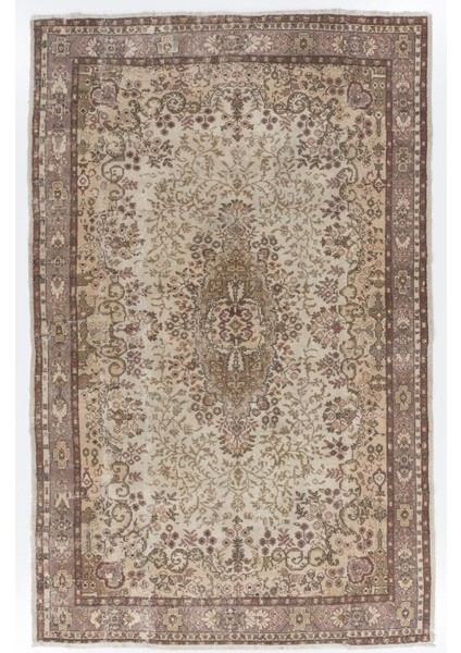 204 x 314 cm Eşsiz El Yapımı Eski Anadolu Uşak Halısı. El Dokuma Yün Halı