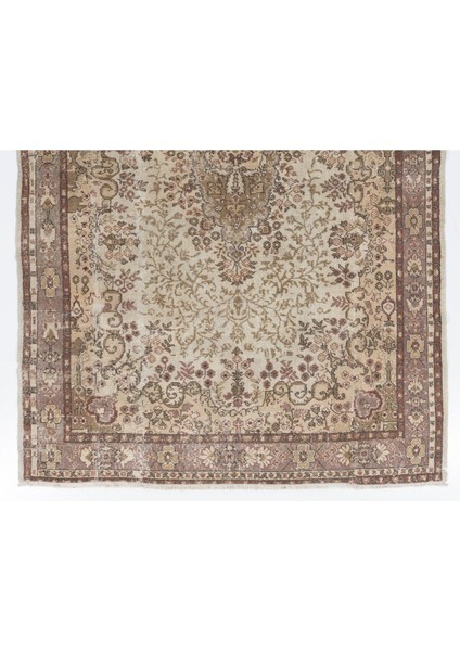 204 x 314 cm Eşsiz El Yapımı Eski Anadolu Uşak Halısı. El Dokuma Yün Halı