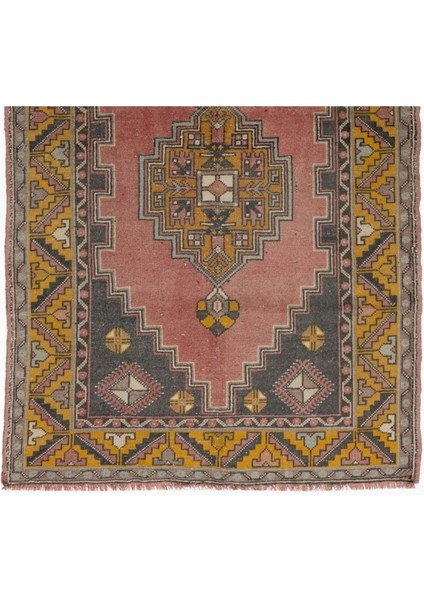 117 x 210 cm Madalyon Desenli Eski El Düğümlü Yünlü Halı fırsatları