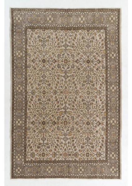 200 x 309 cm Çiçek Desenli Eski El Dokuma Orta Anadolu Büyük Halı