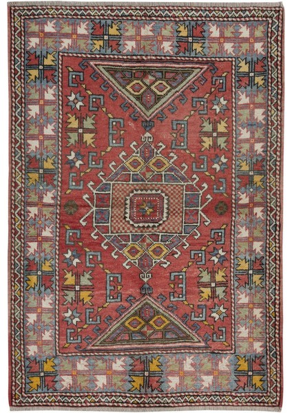 124 x 175 cm El Yapımı Geometrik Madalyon Tasarımlı Halı, 1960'LARDAN Halı, Eski Türk Kırmızı Halı