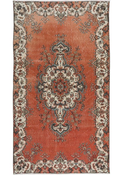115 x 200 cm Kırmızı ve Bej Madalyonlu Geleneksel Eski El Yapımı Türkiye'de Yapılmış Küçük Halı