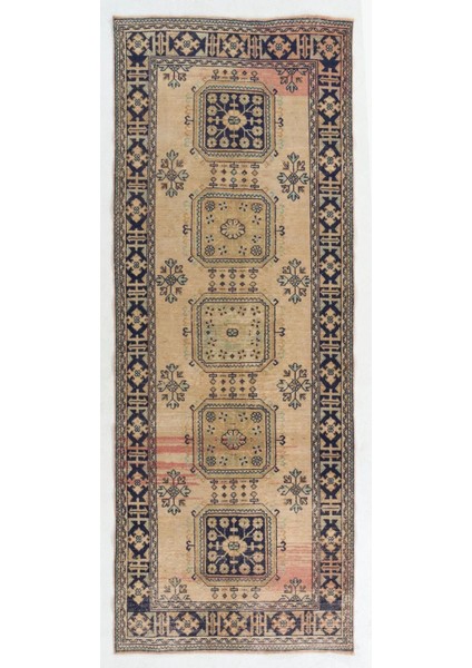 138 x 361 cm Eski El Yapımı Anadolu Uşak Yolluk Halı. Koridor Için El Düğümlü Yünlü Halı
