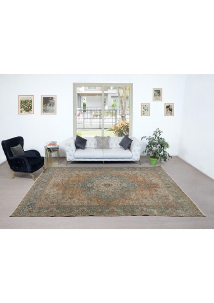 239 x 351 cm Benzersiz Eski Halı, Madalyonlu El Yapımı Türk Halı fiyatları