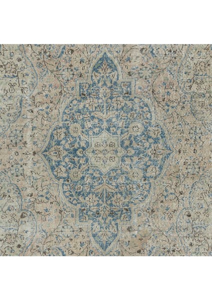 214 x 320 cm Türünün Tek Örneği Anadolu Halısı, Yaklaşık 1950'LERDEN, El Yapımı Yünlü Halı