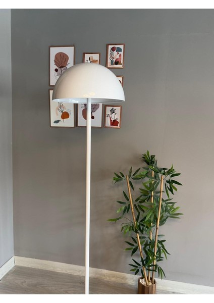 Beyaz Lambader Modern Dekoratif Metal Oturma Odası Çalışma Odası Zemin Lambası 170 cm Kablo