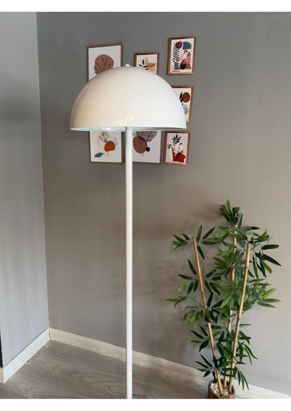 Beyaz Lambader Modern Dekoratif Metal Oturma Odası Çalışma Odası Zemin Lambası 170 cm Kablo