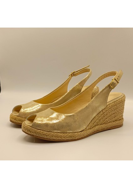 Terre Gold Deri Dolgu Topuk Sandalet fırsatları