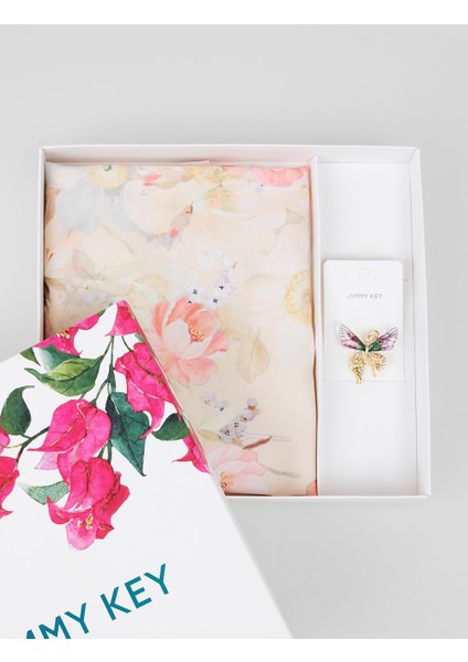 Karışık Kelebek Figürlü Modern Set