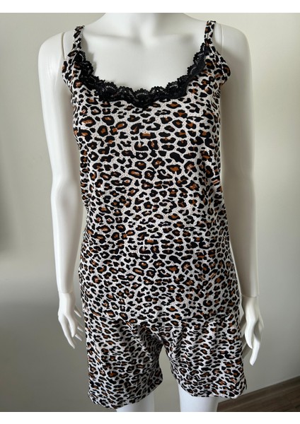 Leopar Desenli Dantelli Ip Askılı Şortlu Pijama Takımı