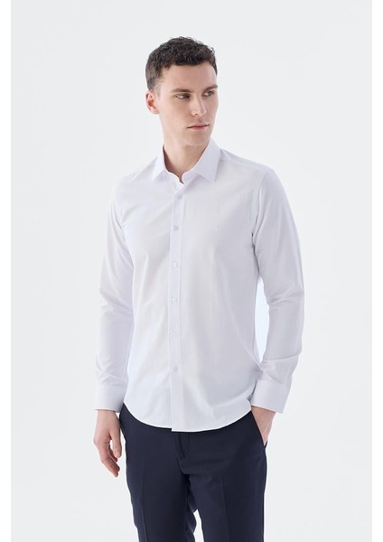 Düz Dar Kalıp - Slim Fit Beyaz Gömlek